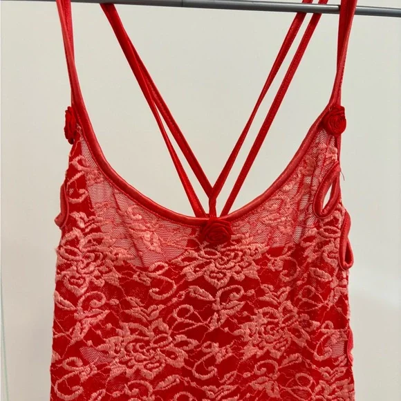 Red Mini Slip Dress with Spaghetti Straps for Night Out - Picture 2 of 3